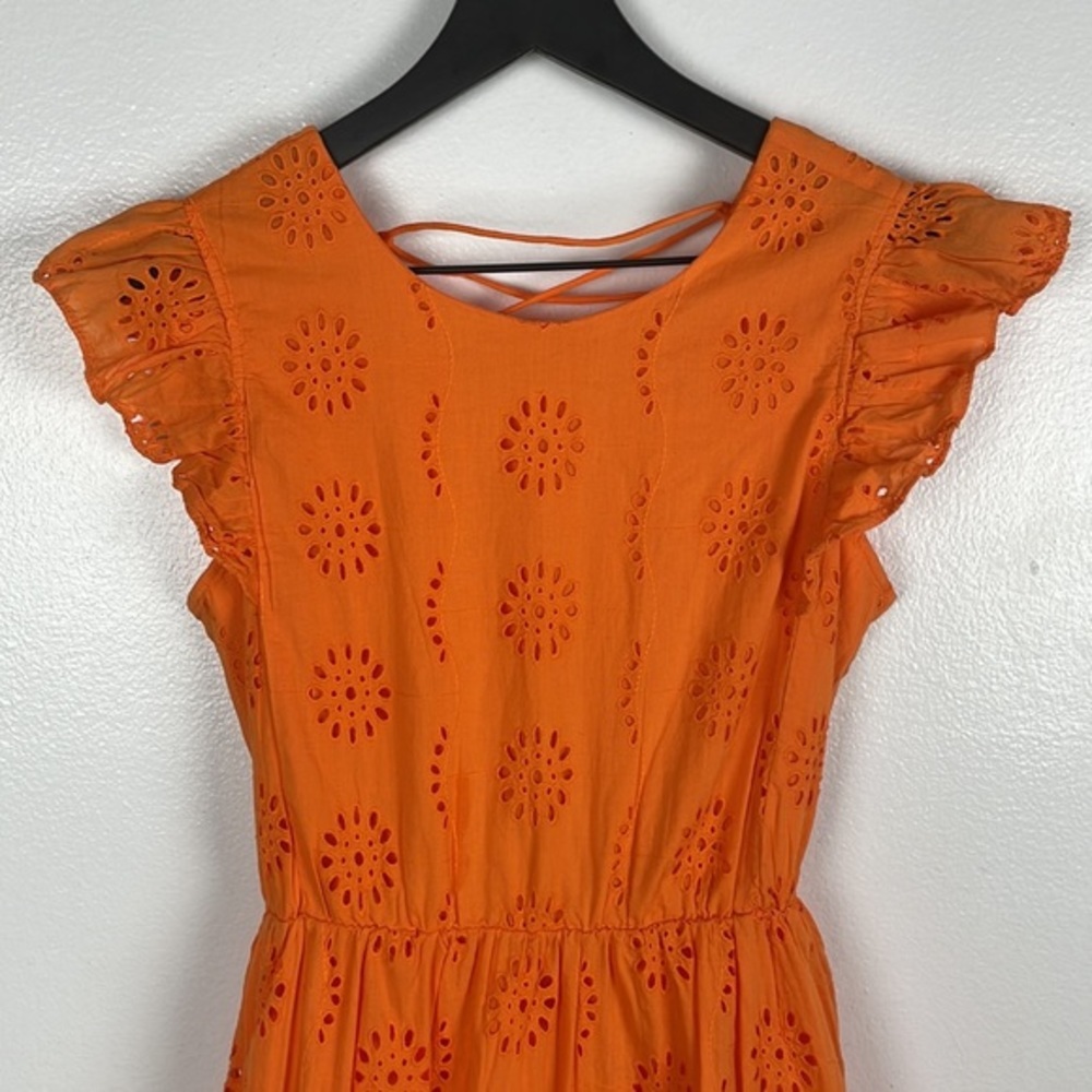 NWT Vero Moda Eyelet Ruffle Dress with Open Back - Picture 6 of 8